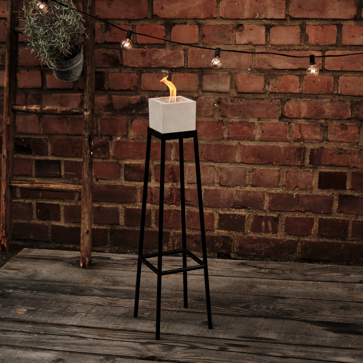 Beske_Betonfeuer_Staender-17