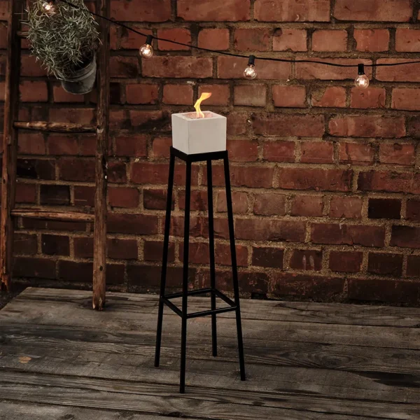 betonfeuer-set-pico-staender-garten-abend-stimmung.webp